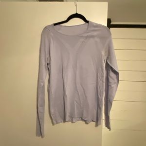 Lululemon top